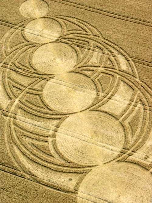 East Field, Wiltshire crop circle, aerial photo 69