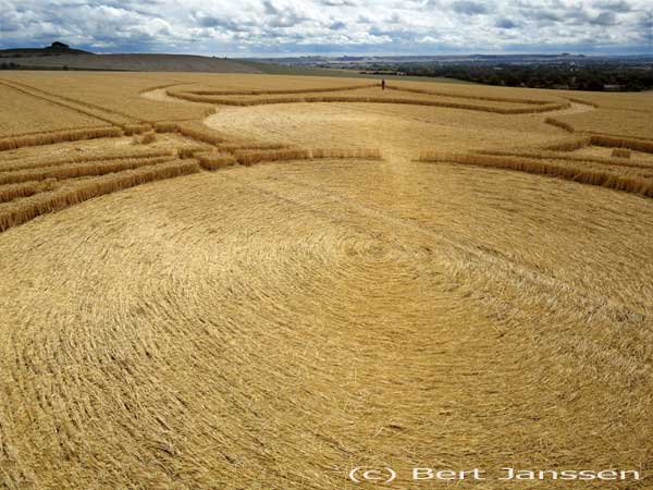 East Field, Wiltshire crop circle, aerial photo 88