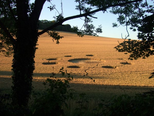 Farley Mount, Hampshire crop circle, aerial photo 32
