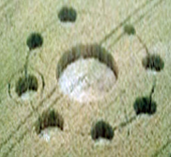 Farley Mount, Hampshire crop circle, aerial photo 22