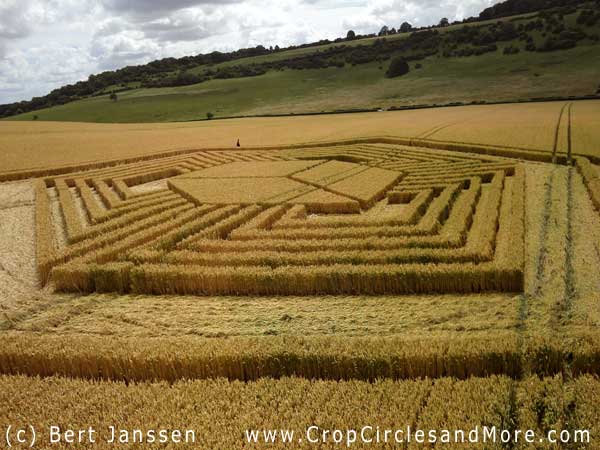Fosbury, Wiltshire crop circle, aerial photo 86