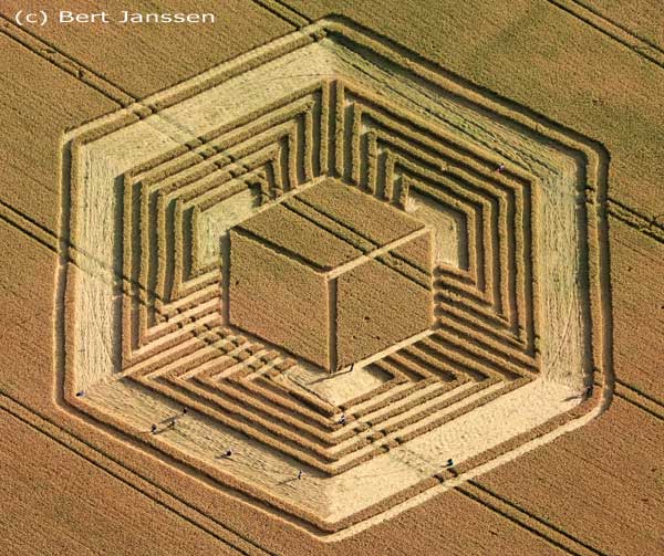 Fosbury, Wiltshire crop circle, aerial photo 18