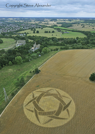 Guys Cliffe, Warwickshire crop circle, aerial photo 4