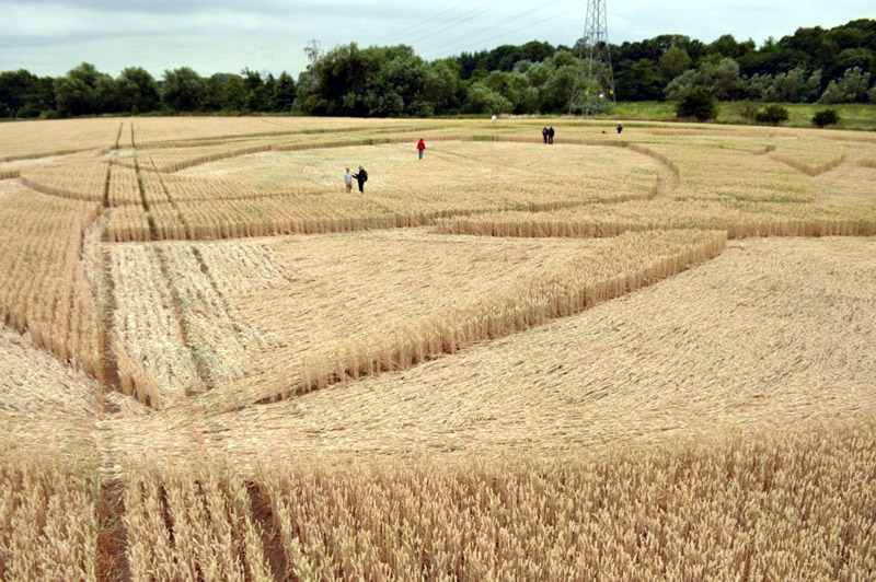 Guys Cliffe, Warwickshire crop circle, aerial photo 69