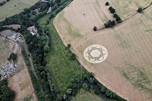 Guys Cliffe, Warwickshire crop circle, aerial photo 2