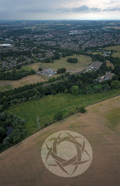 Guys Cliffe, Warwickshire crop circle, aerial photo 5