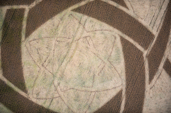Guys Cliffe, Warwickshire crop circle, aerial photo 52