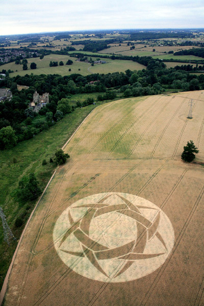 Guys Cliffe, Warwickshire crop circle, aerial photo 8