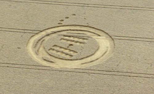 Kennett, Wiltshire crop circle, aerial photo 3