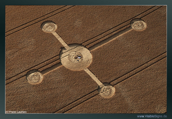 Lurkeley Hill, Wiltshire crop circle, aerial photo 9