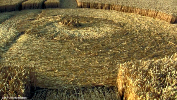 Lurkeley Hill, Wiltshire crop circle, aerial photo 42