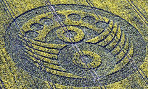Old Sarum, Wiltshire crop circle, aerial photo 2