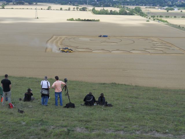 Pewsey White Horse, Wiltshire crop circle, aerial photo 18
