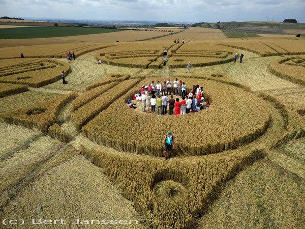 Roundway Hill, Wiltshire crop circle, aerial photo 41
