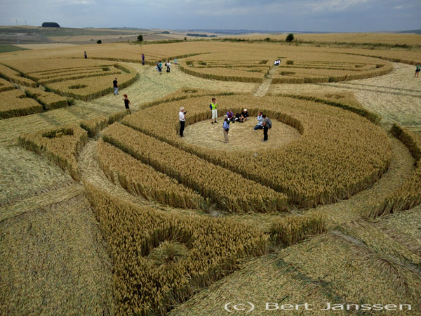 Roundway Hill, Wiltshire crop circle, aerial photo 42