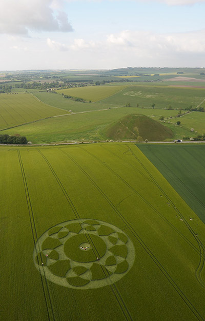 Silbury Hill, Wiltshire crop circle, aerial photo 9