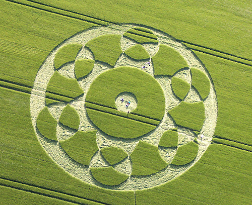 Silbury Hill, Wiltshire crop circle, aerial photo 3