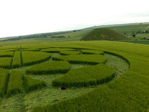 Silbury Hill, Wiltshire crop circle, aerial photo 38