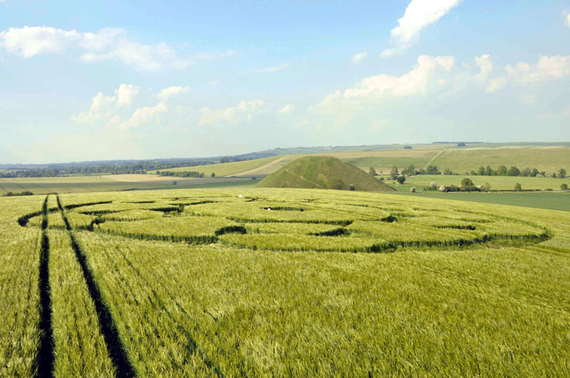 Silbury Hill, Wiltshire crop circle, aerial photo 30