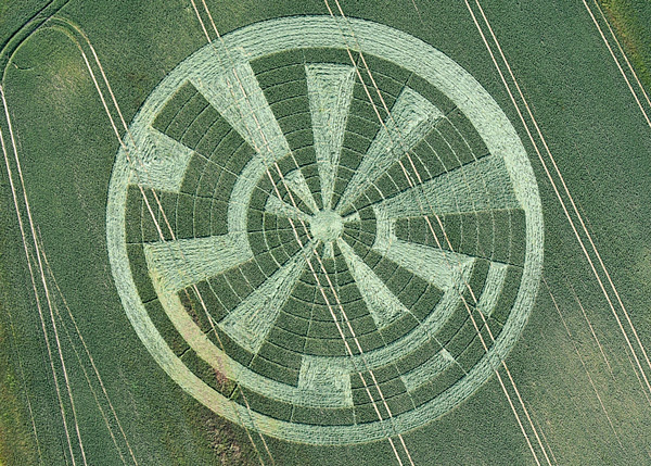 Vale of Pewsey, Wiltshire crop circle, aerial photo 52