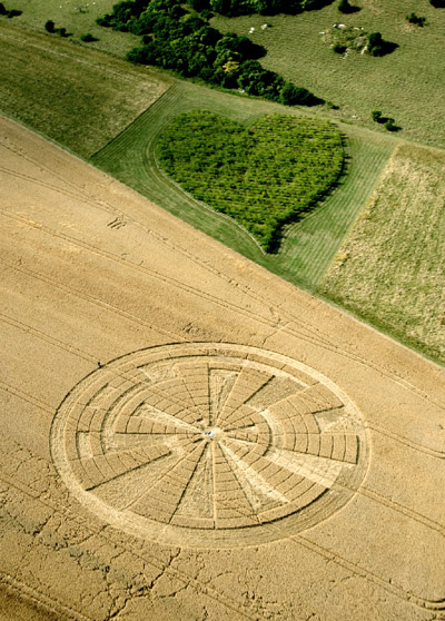 Vale of Pewsey, Wiltshire crop circle, aerial photo 7