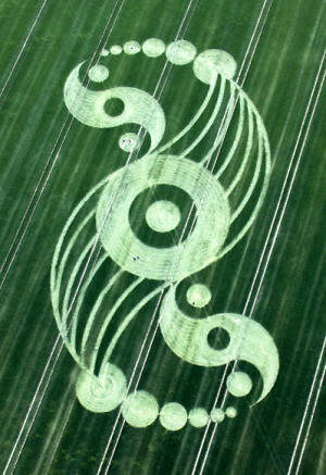 Stonehenge, Wiltshire crop circle, aerial photo 23