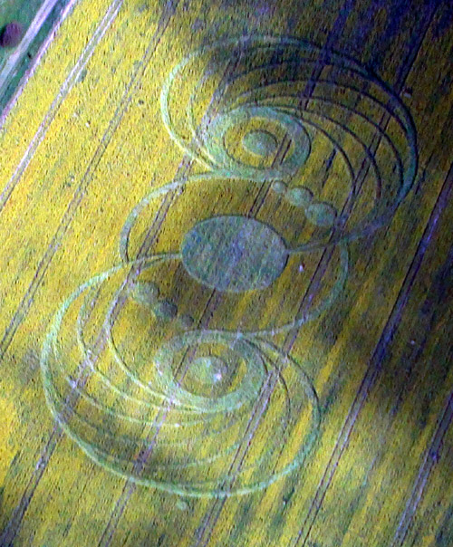Stonehenge, Wiltshire crop circle, aerial photo 68