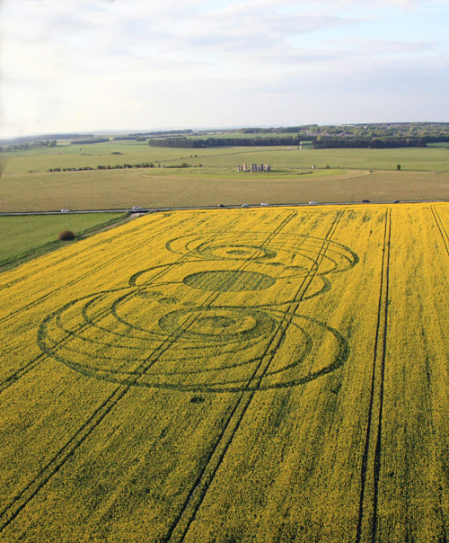 Stonehenge, Wiltshire crop circle, aerial photo 4