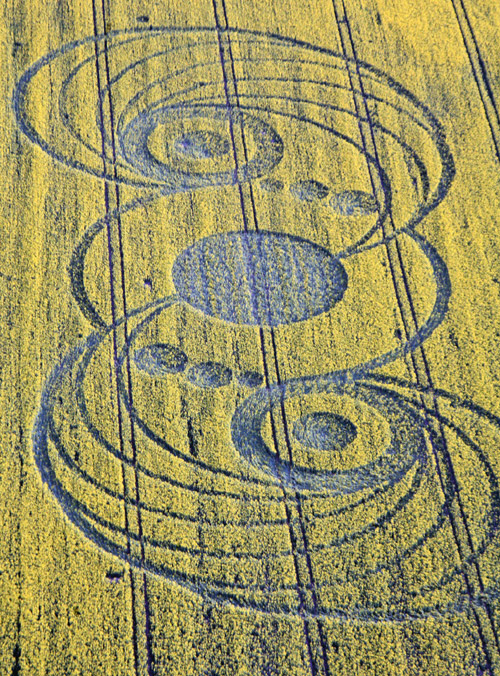 Stonehenge, Wiltshire crop circle, aerial photo 13