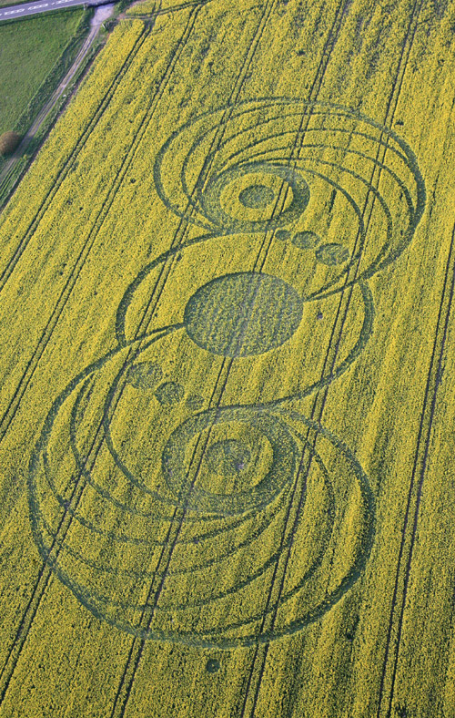 Stonehenge, Wiltshire crop circle, aerial photo 5