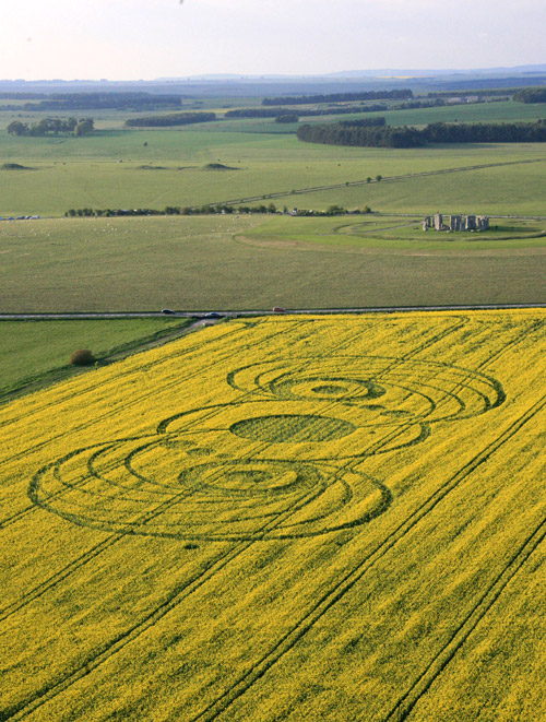Stonehenge, Wiltshire crop circle, aerial photo 57