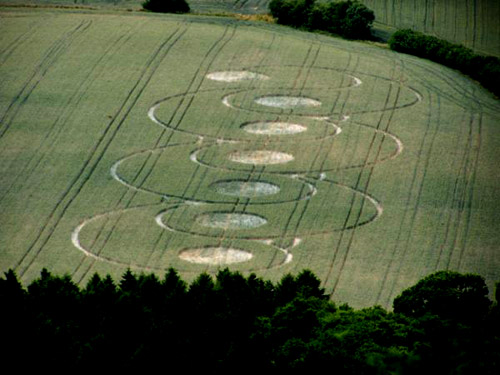 Sutton Bank, Yorkshire crop circle, aerial photo 3