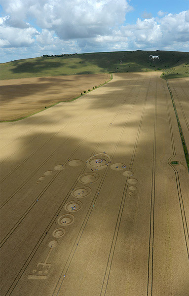 The White Horse, Wiltshire crop circle, aerial photo 3