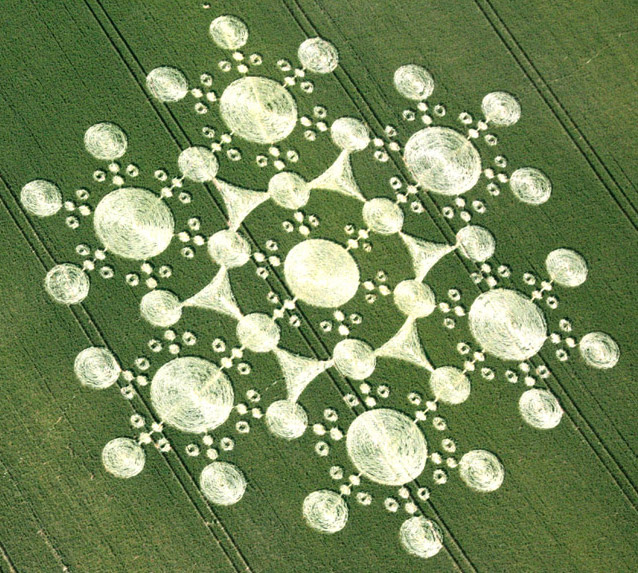 White Sleet Hill, Wiltshire crop circle, aerial photo 11
