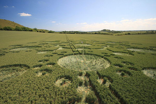 White Sleet Hill, Wiltshire crop circle, aerial photo 47