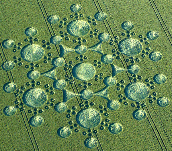 White Sleet Hill, Wiltshire crop circle, aerial photo 2