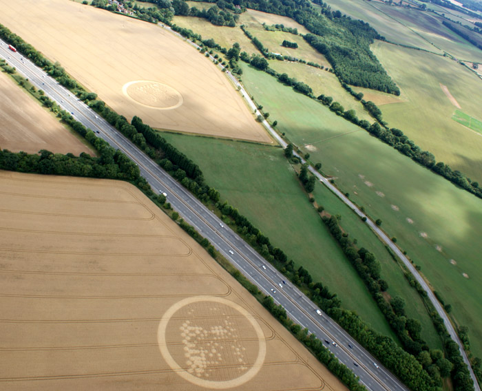 Wickham Green (North of M4), Berkshire crop circle, aerial photo 112
