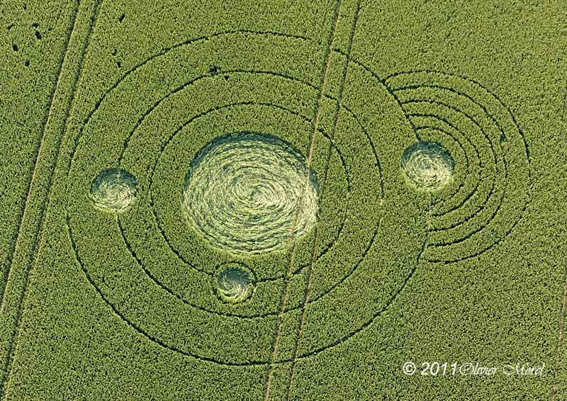 Allington, Wiltshire crop circle, aerial photo 20