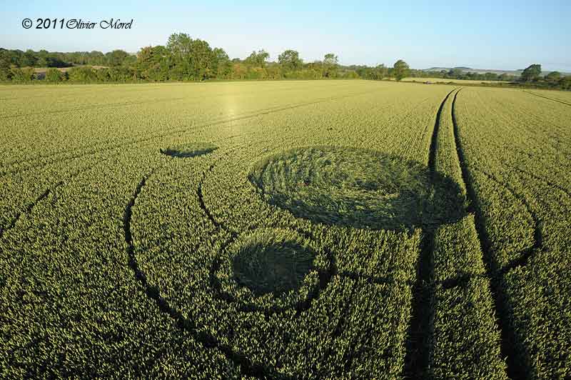 Allington, Wiltshire crop circle, aerial photo 39