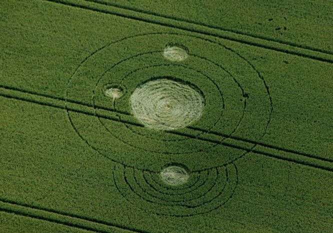 Allington, Wiltshire crop circle, aerial photo 25