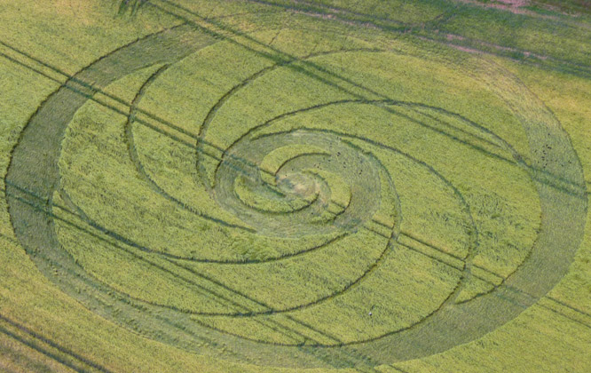 Bluestone Heath Road, Lincolnshire crop circle, aerial photo 4