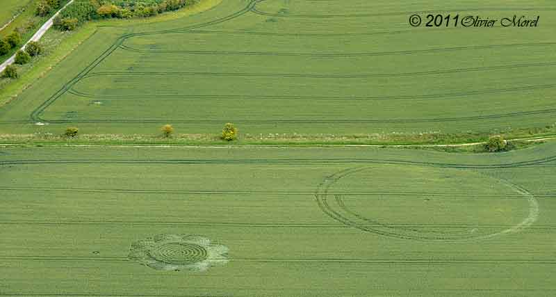 Charlbury Hill, Wiltshire crop circle, aerial photo 6