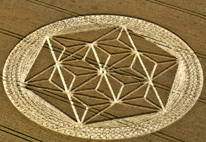 Etchilhampton, Wiltshire crop circle, aerial photo 4