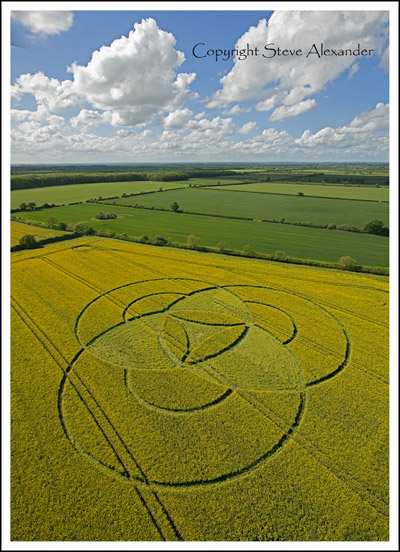 Hannington, Wiltshire crop circle, aerial photo 2
