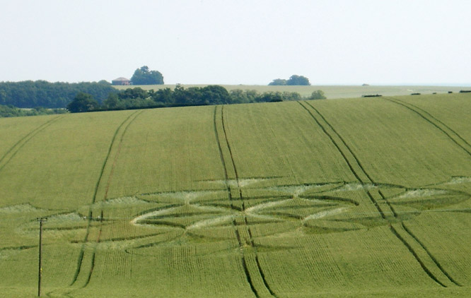Walmsgate, Lincolnshire crop circle, aerial photo 16