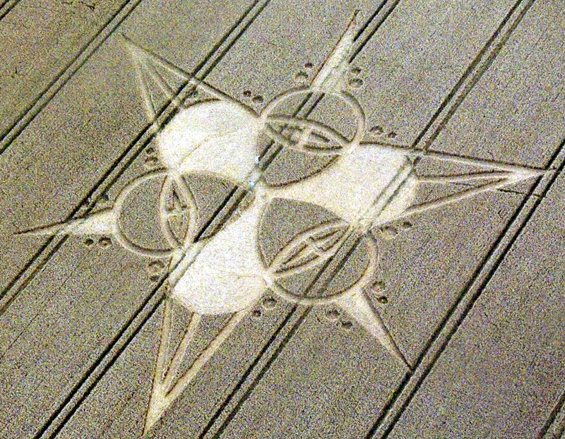 Bridge Inn, Wiltshire crop circle, aerial photo 6