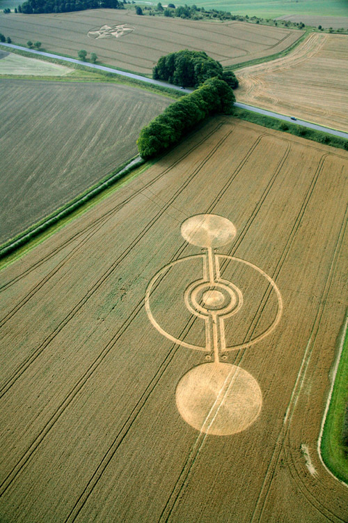 Cooks Plantation, Wiltshire crop circle, aerial photo 6