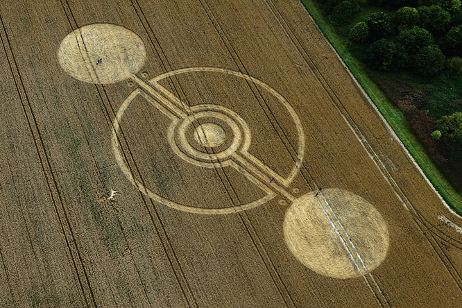 Cooks Plantation, Wiltshire crop circle, aerial photo 4