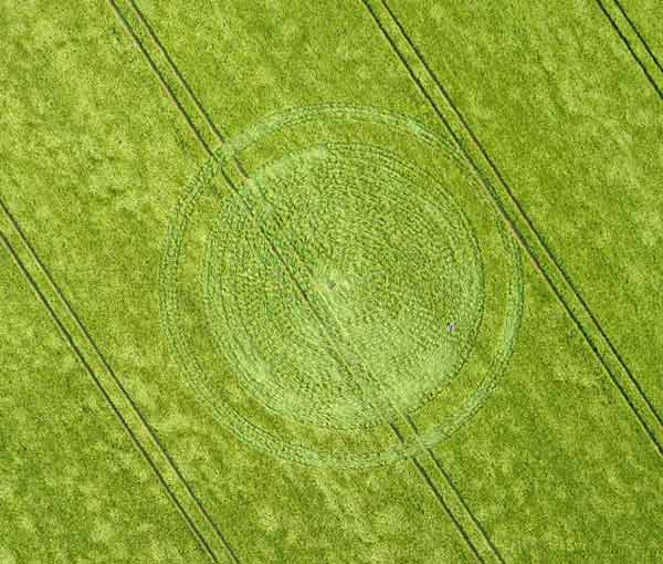 East Kennett, Wiltshire crop circle, aerial photo 24