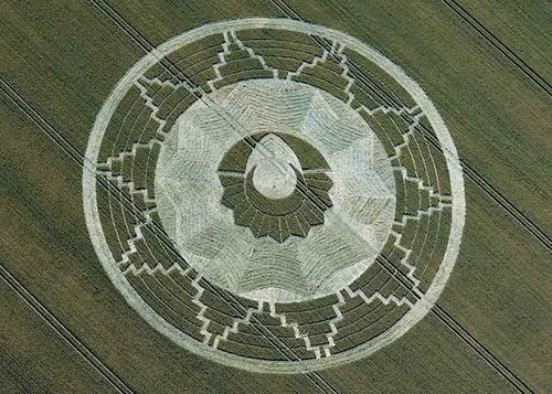 East Kennett (2), Wiltshire crop circle, aerial photo 25